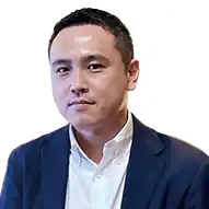 引馬 秀太 氏