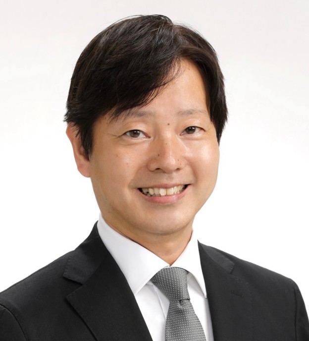 西本 圭吾